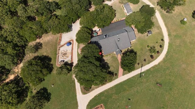 10628 FM 1125 Highway, Bowie, TX 76230