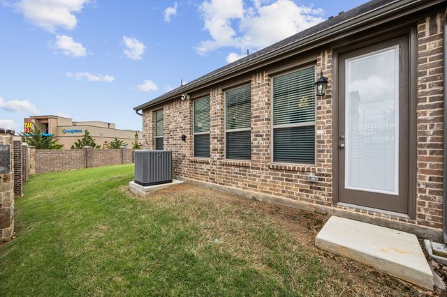 6815 Joelene Rae Drive, Arlington, TX 76001