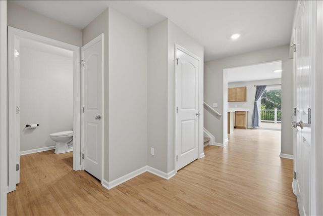 247 Sandhill Court, White Lake, MI 48386