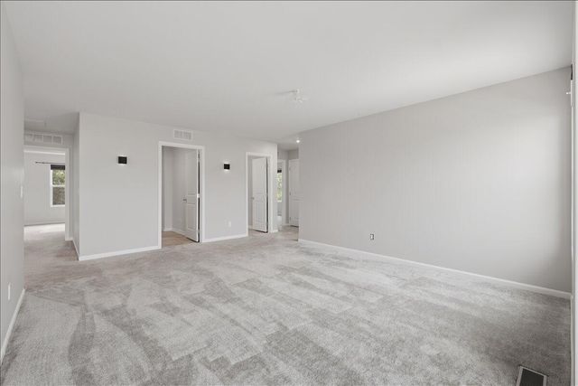 247 Sandhill Court, White Lake, MI 48386