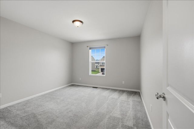 247 Sandhill Court, White Lake, MI 48386