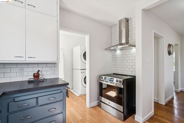 1621 Mendocino St, Richmond, CA 94804