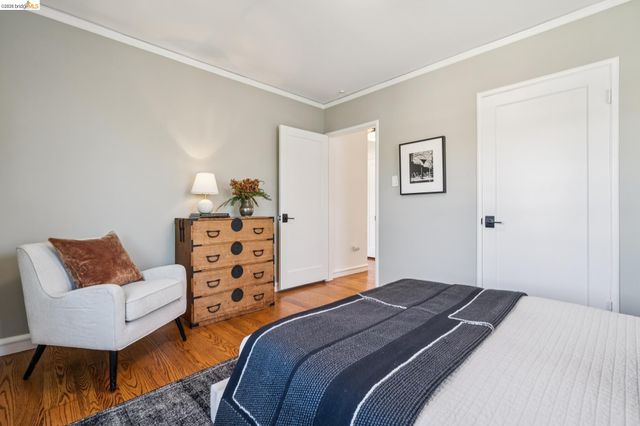 1621 Mendocino St, Richmond, CA 94804