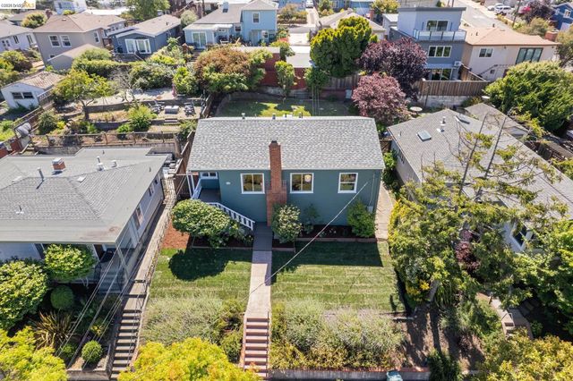 1621 Mendocino St, Richmond, CA 94804