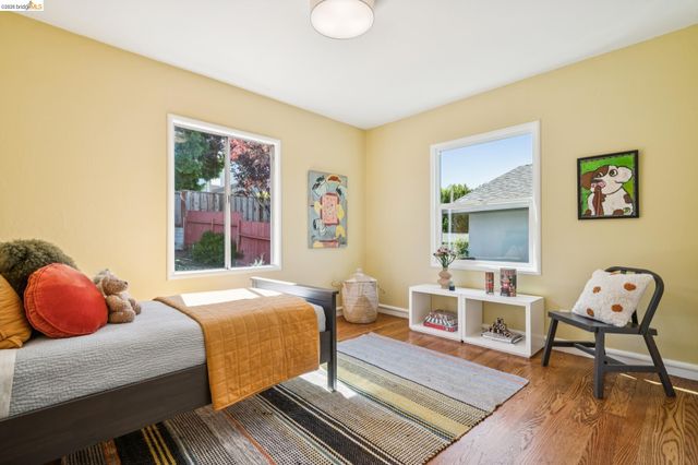 1621 Mendocino St, Richmond, CA 94804