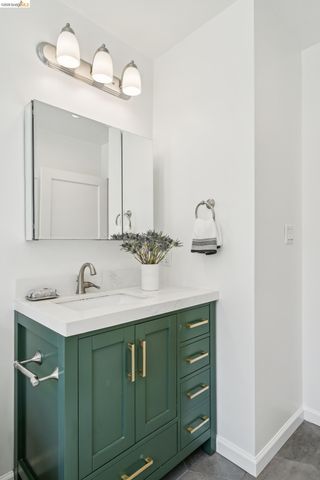 1621 Mendocino St, Richmond, CA 94804