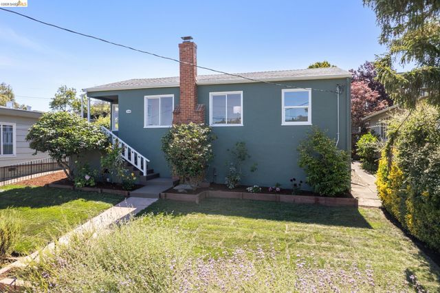 1621 Mendocino St, Richmond, CA 94804
