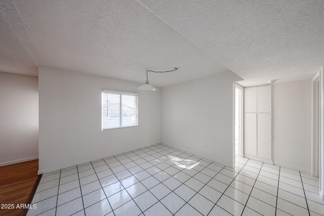 3408 W PORT AU PRINCE Lane, Phoenix, AZ 85053