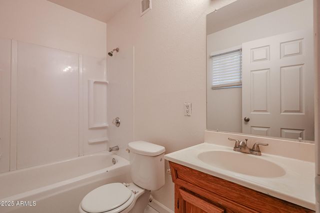 3408 W PORT AU PRINCE Lane, Phoenix, AZ 85053