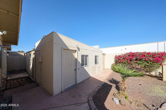 3408 W PORT AU PRINCE Lane, Phoenix, AZ 85053
