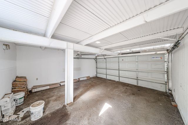 3408 W PORT AU PRINCE Lane, Phoenix, AZ 85053