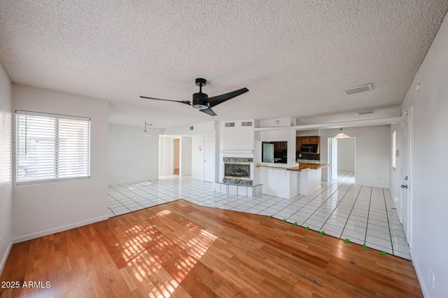 3408 W PORT AU PRINCE Lane, Phoenix, AZ 85053