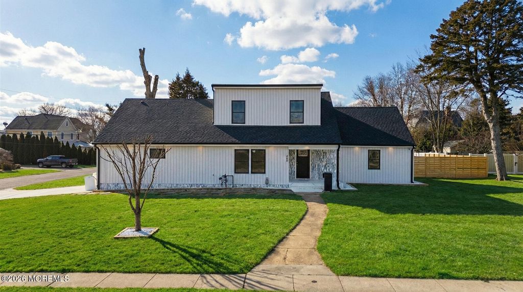 448 Branchport Avenue, Oceanport, NJ 07757