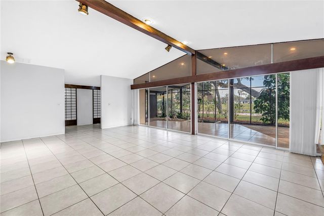 6069 4TH AVENUE N, St Petersburg, FL 33710