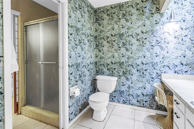 6069 4TH AVENUE N, St Petersburg, FL 33710