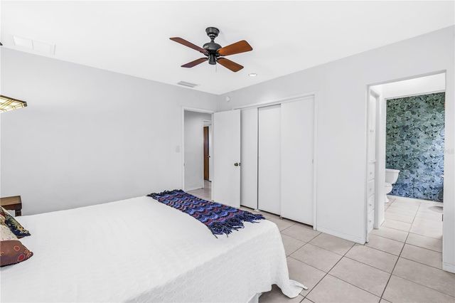 6069 4TH AVENUE N, St Petersburg, FL 33710