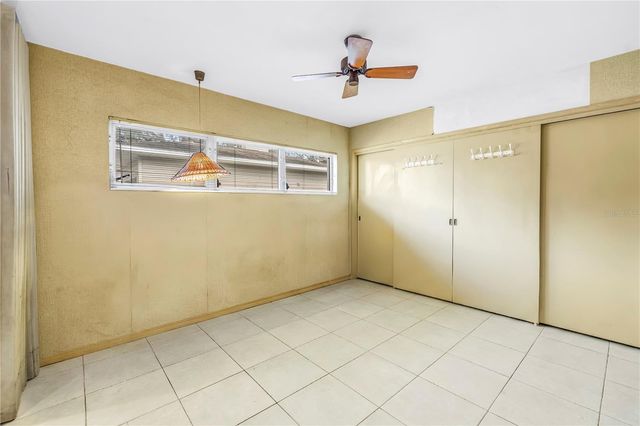 6069 4TH AVENUE N, St Petersburg, FL 33710