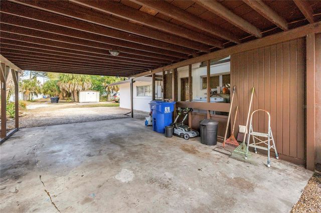 6069 4TH AVENUE N, St Petersburg, FL 33710