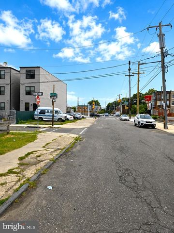 1408 W CLEARFIELD ST, Philadelphia, PA 19132