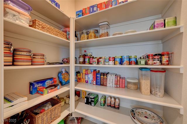 4567 East Cactus Canyon Drive, Pahrump, NV 89061