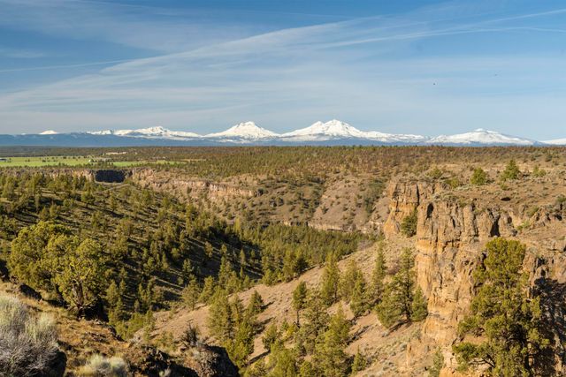 9318 SW Panorama Road, Terrebonne, OR 97760