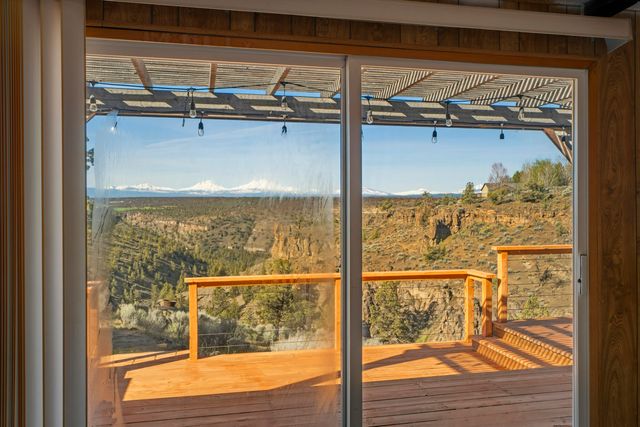 9318 SW Panorama Road, Terrebonne, OR 97760