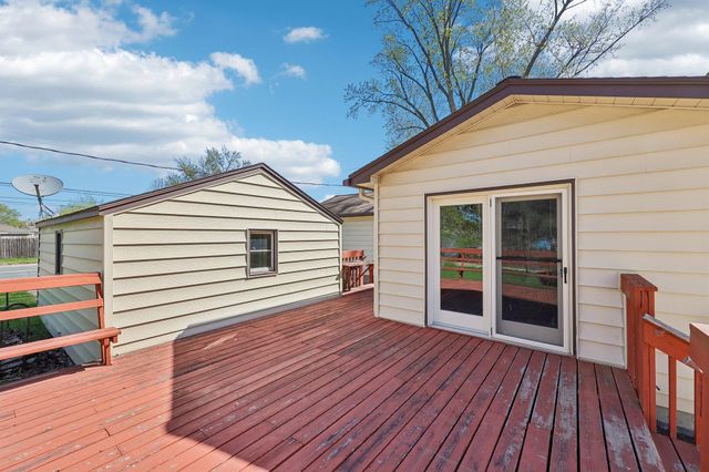 9000 Park Avenue S, Bloomington, MN 55420