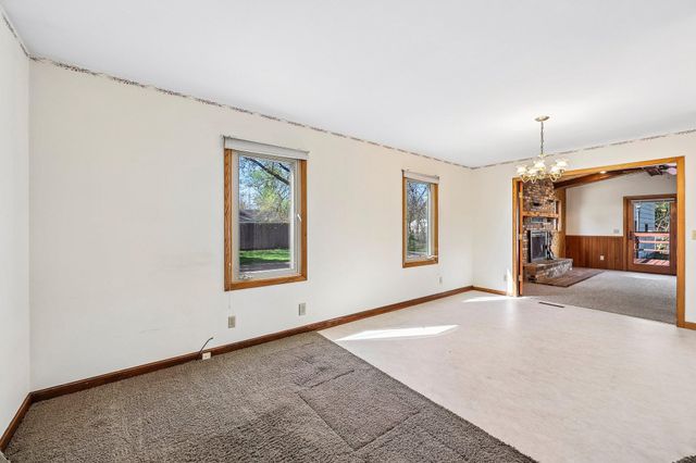 9000 Park Avenue S, Bloomington, MN 55420