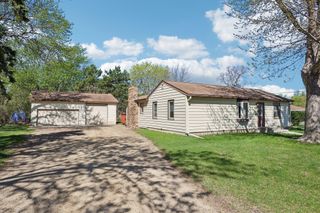 9000 Park Avenue S, Bloomington, MN 55420