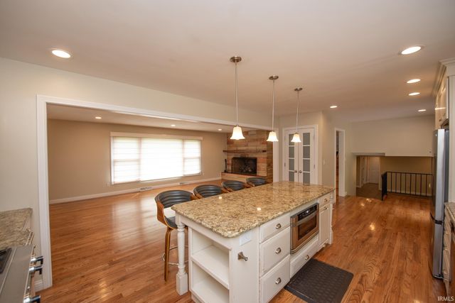 209 E Navajo Street, West Lafayette, IN 47906