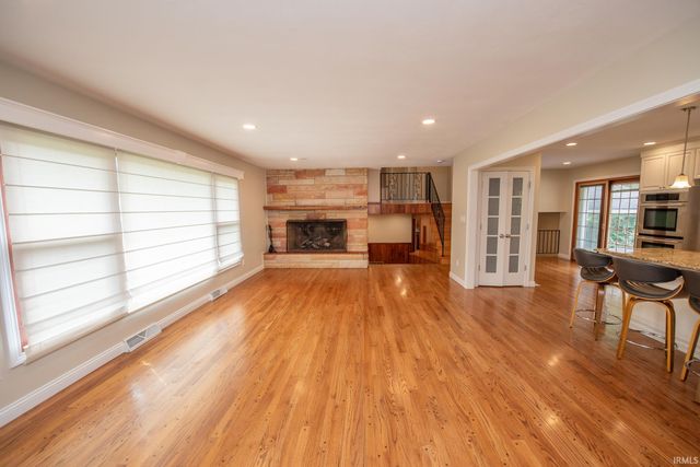 209 E Navajo Street, West Lafayette, IN 47906