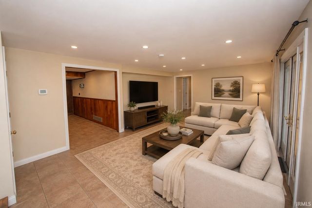 209 E Navajo Street, West Lafayette, IN 47906