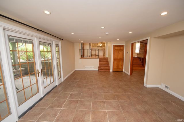 209 E Navajo Street, West Lafayette, IN 47906