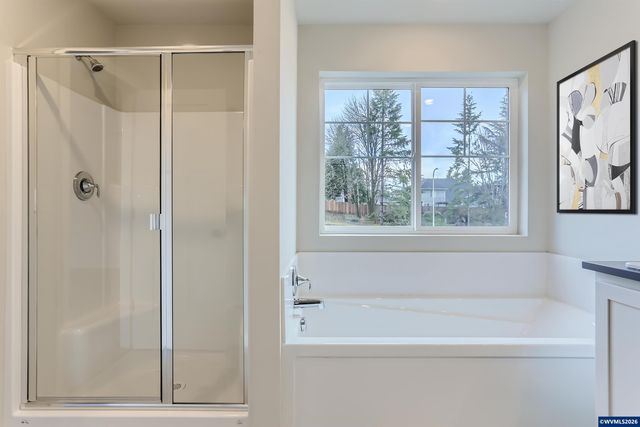 899 Windrow Av SE, Albany, OR 97322