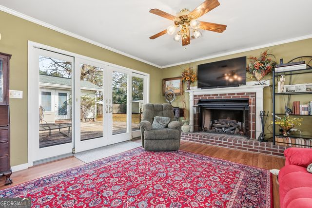 614 Hillcrest Avenue, Perry, GA 31069