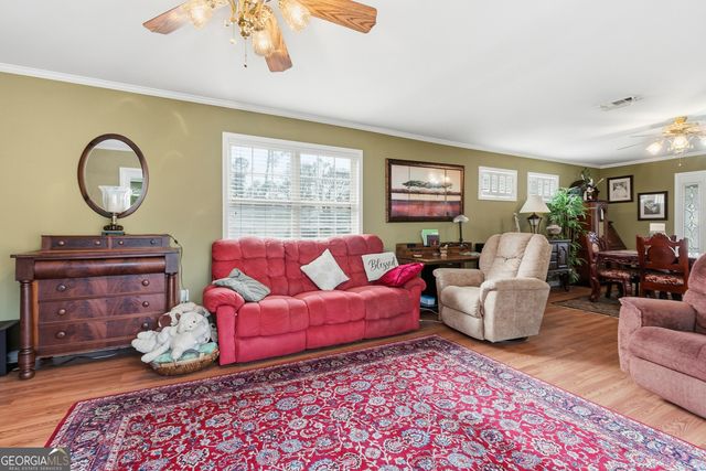 614 Hillcrest Avenue, Perry, GA 31069