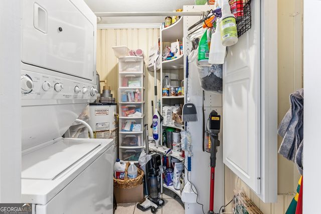 614 Hillcrest Avenue, Perry, GA 31069