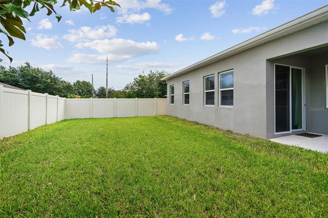 584 SEATTLE SLEW DRIVE, Davenport, FL 33837