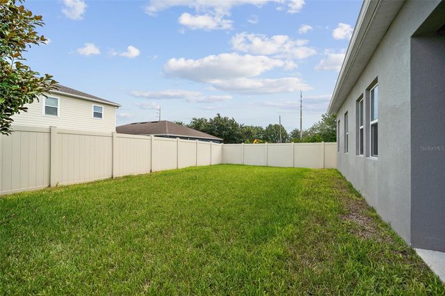 584 SEATTLE SLEW DRIVE, Davenport, FL 33837