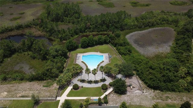 584 SEATTLE SLEW DRIVE, Davenport, FL 33837