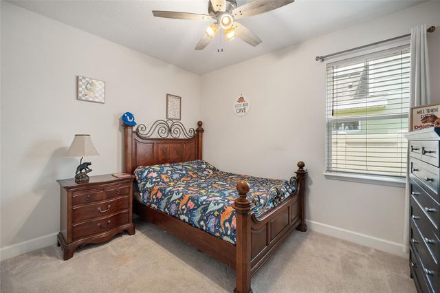 584 SEATTLE SLEW DRIVE, Davenport, FL 33837