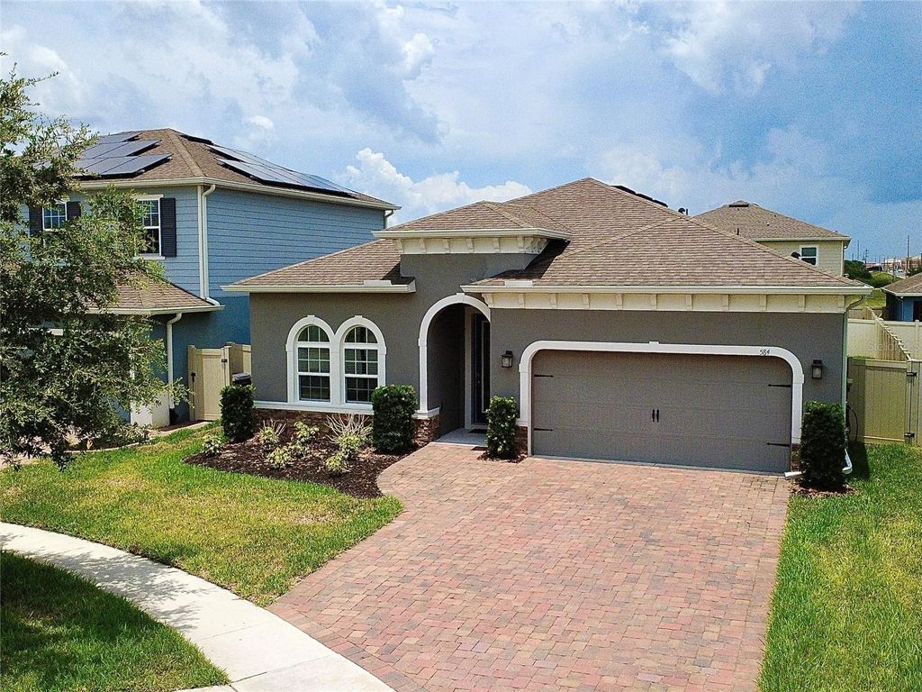 584 SEATTLE SLEW DRIVE, Davenport, FL 33837
