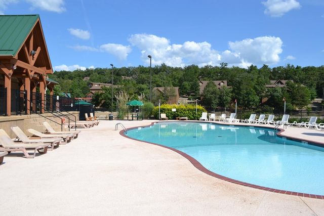 1241 Golf Drive 1, Branson West, MO 65737