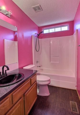 11329 W Carr Ct, Wichita, KS 67209