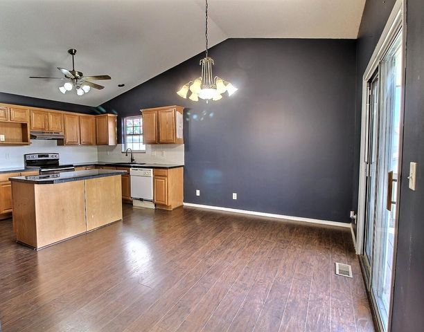 11329 W Carr Ct, Wichita, KS 67209