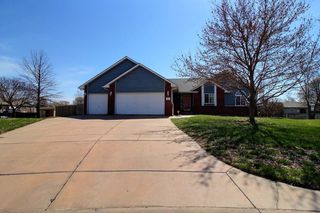 11329 W Carr Ct, Wichita, KS 67209