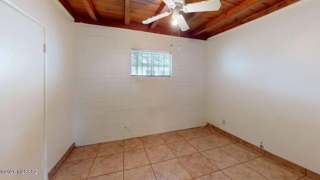 3564 E Kleindale Rd Apt C, Tucson, AZ 85716