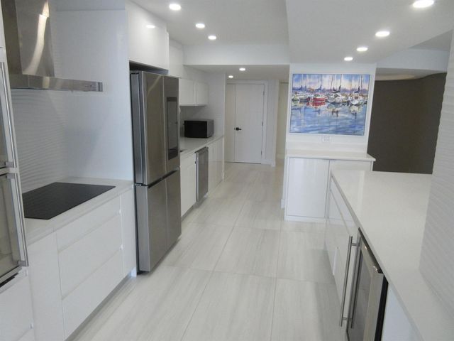 2200 S Ocean Lane 205, Fort Lauderdale, FL 33316