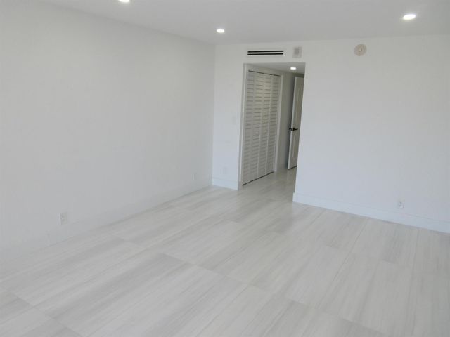 2200 S Ocean Lane 205, Fort Lauderdale, FL 33316
