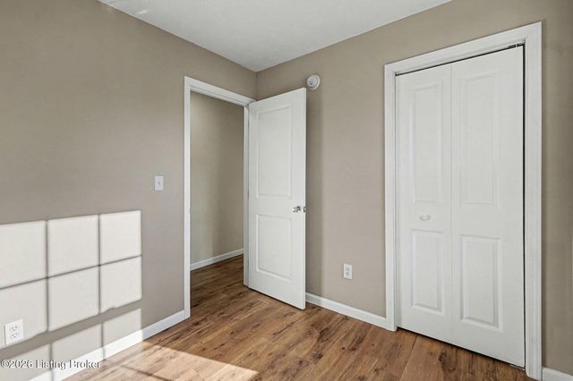 105 Tracy Ct, Radcliff, KY 40160